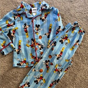 🌟ships free over $25 Mickey Mouse toddler pajamas